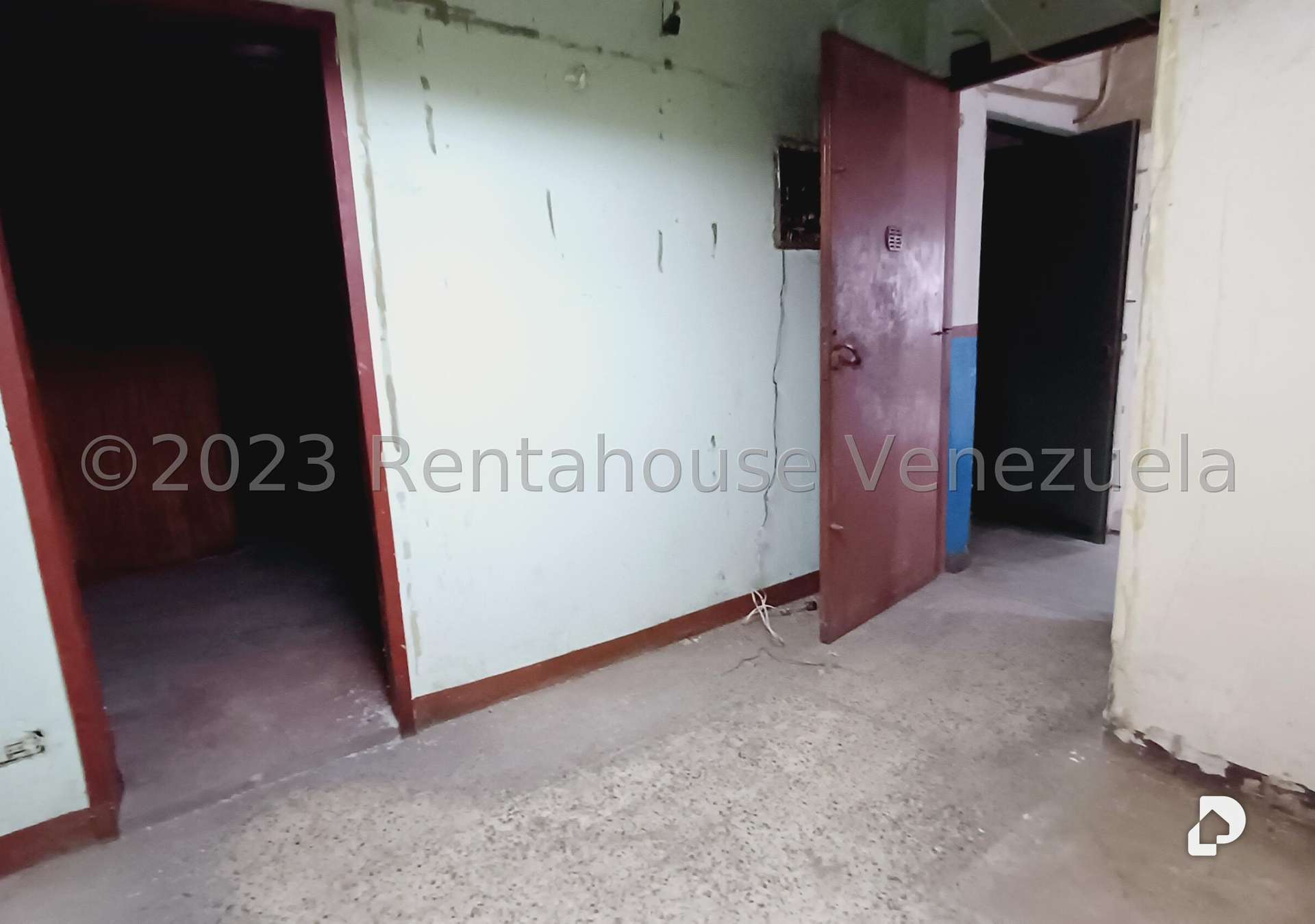 Edificio en La Candelaria, Caracas – 25