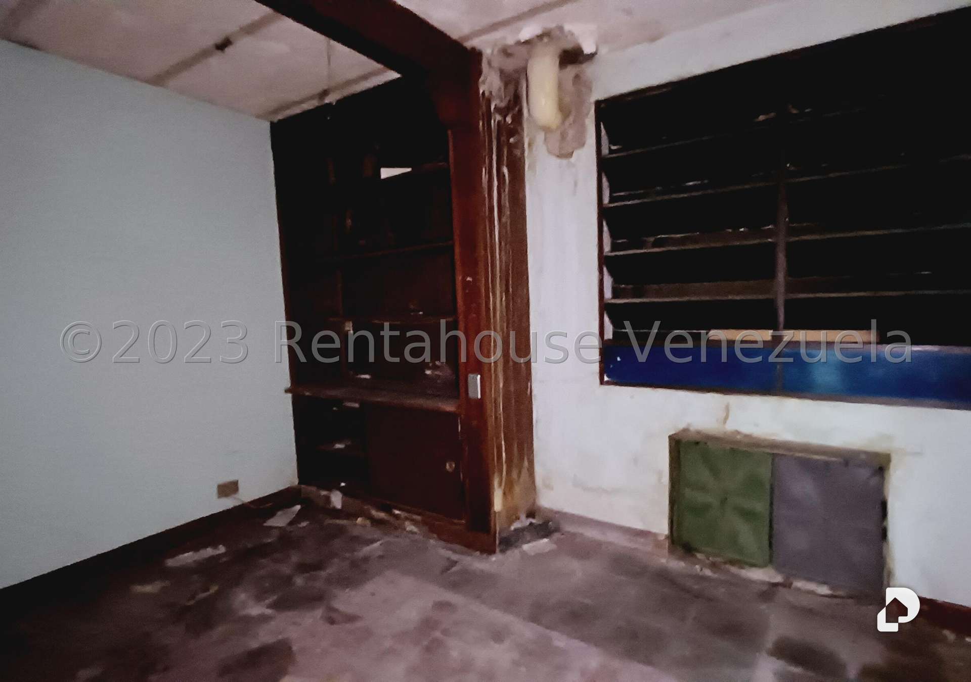 Edificio en La Candelaria, Caracas – 27