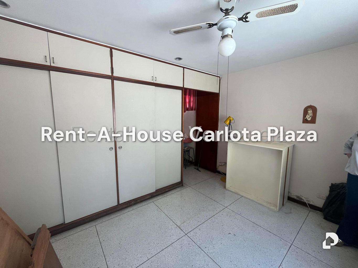 Casa en El Marqués, Caracas – 20