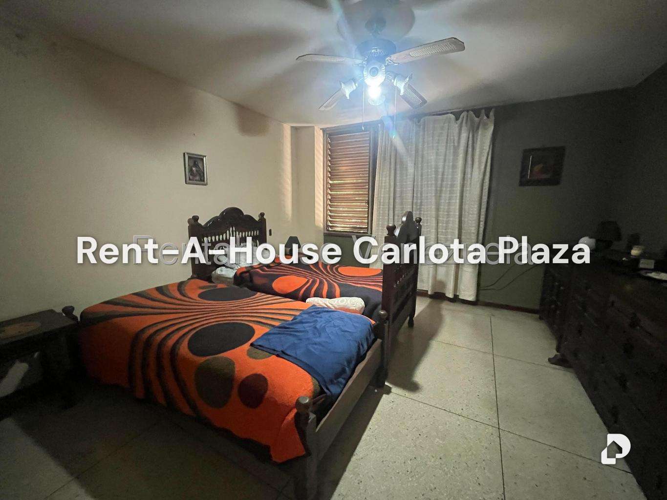 Casa en El Marqués, Caracas – 26