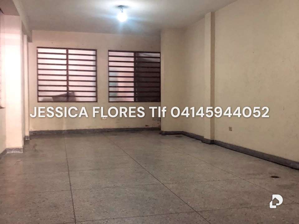 Local comercial en Agua Blanca, Valencia – 2