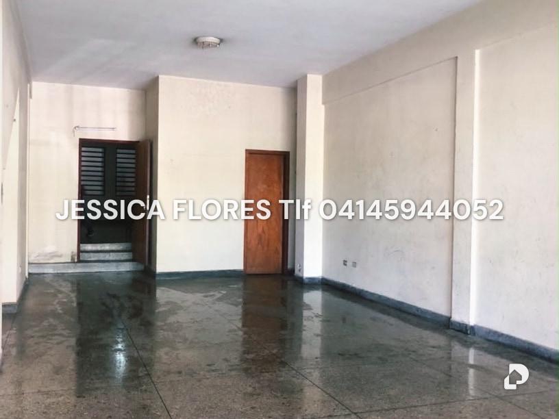 Local comercial en Agua Blanca, Valencia – 3