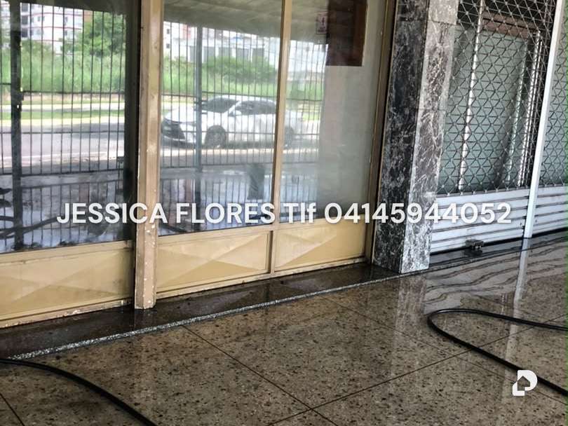 Local comercial en Agua Blanca, Valencia – 1