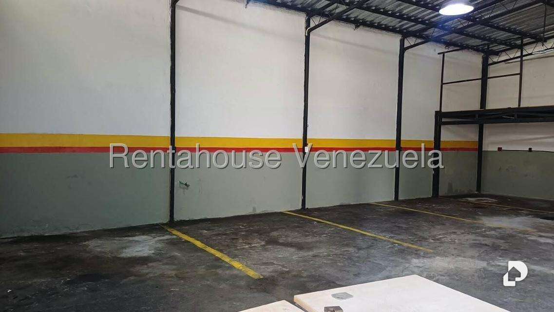Local comercial en Bello Monte, Caracas – 5