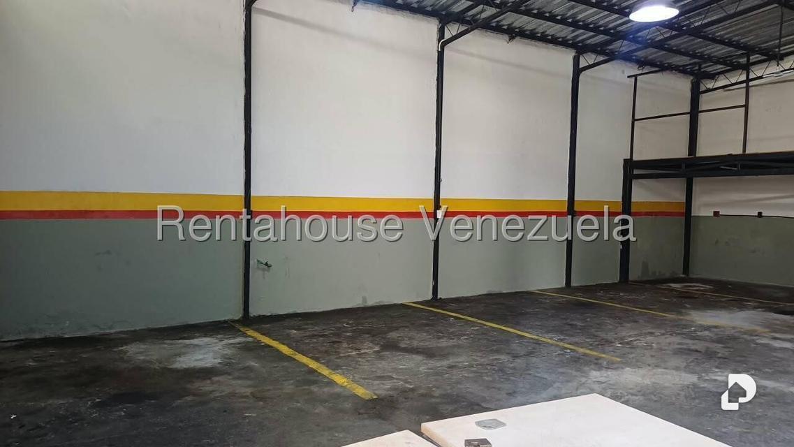 Local comercial en Bello Monte, Caracas – 5