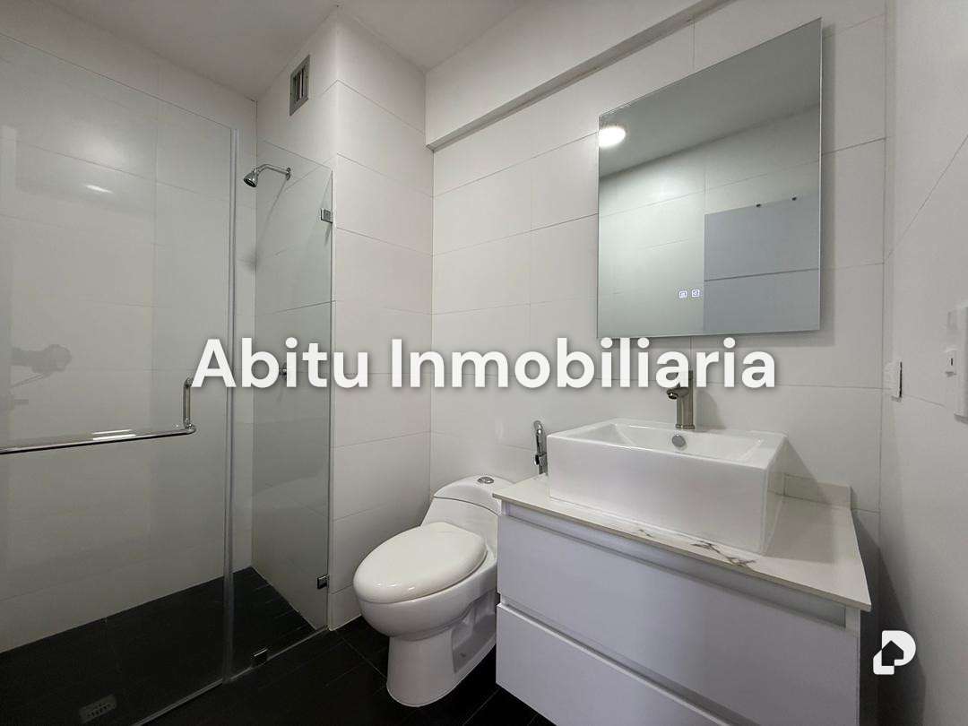 Apartamento en La Boyera, Caracas – 19