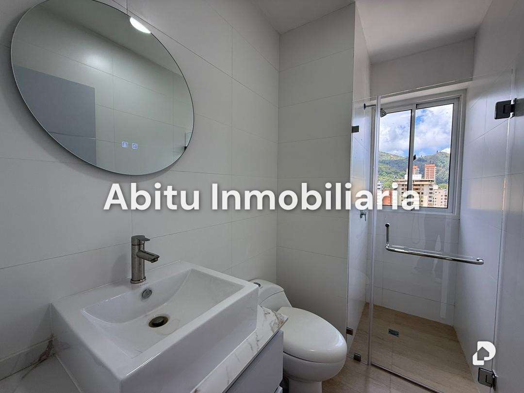 Apartamento en La Boyera, Caracas – 14