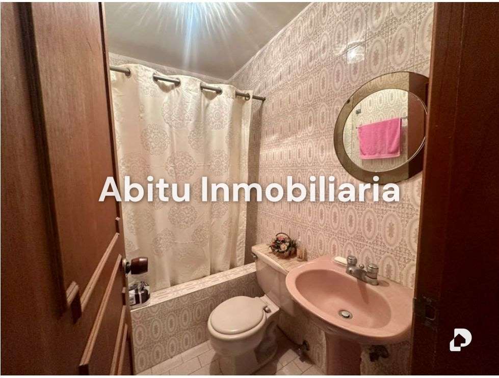 Casa en La Boyera, Caracas – 28
