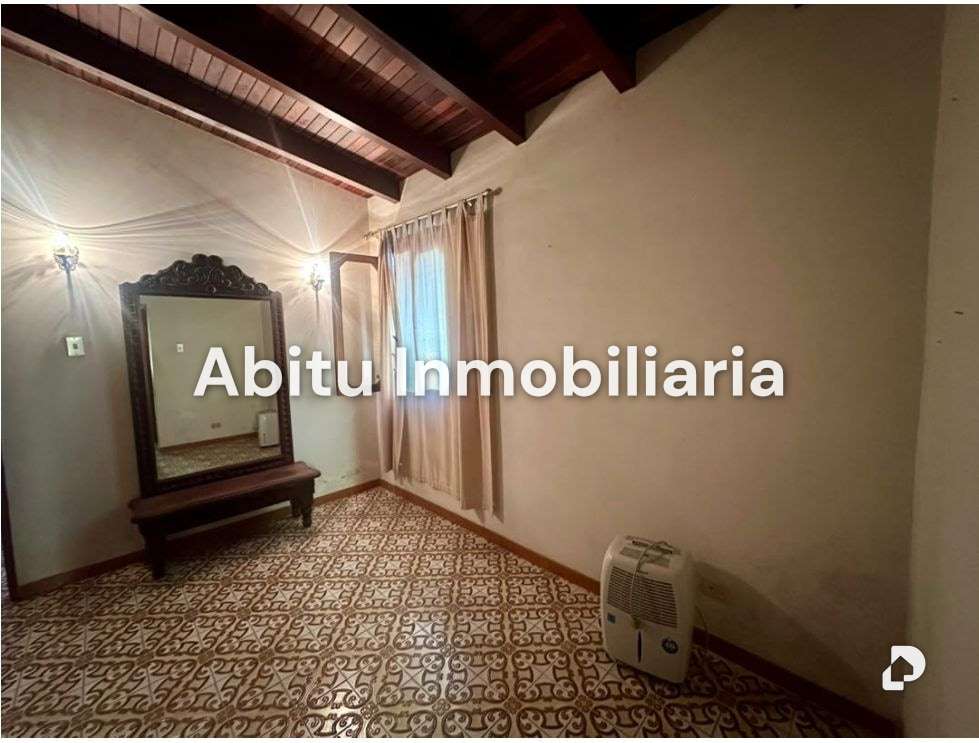 Casa en La Boyera, Caracas – 13