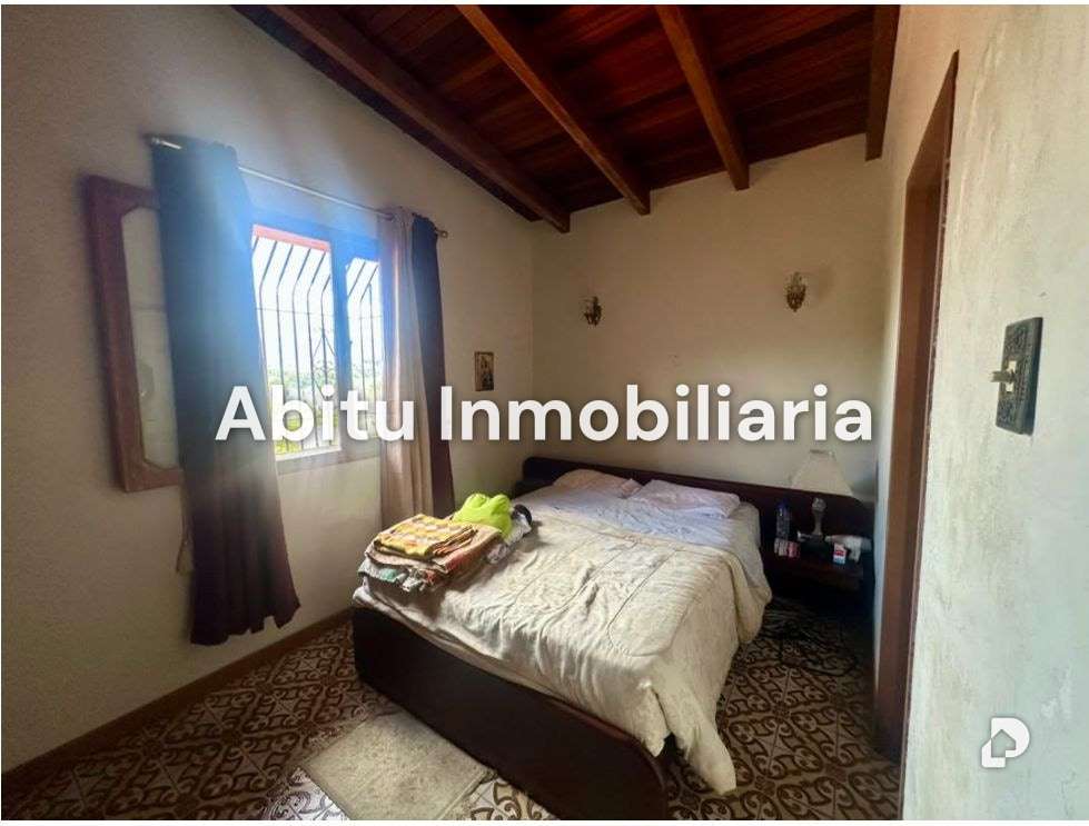 Casa en La Boyera, Caracas – 11