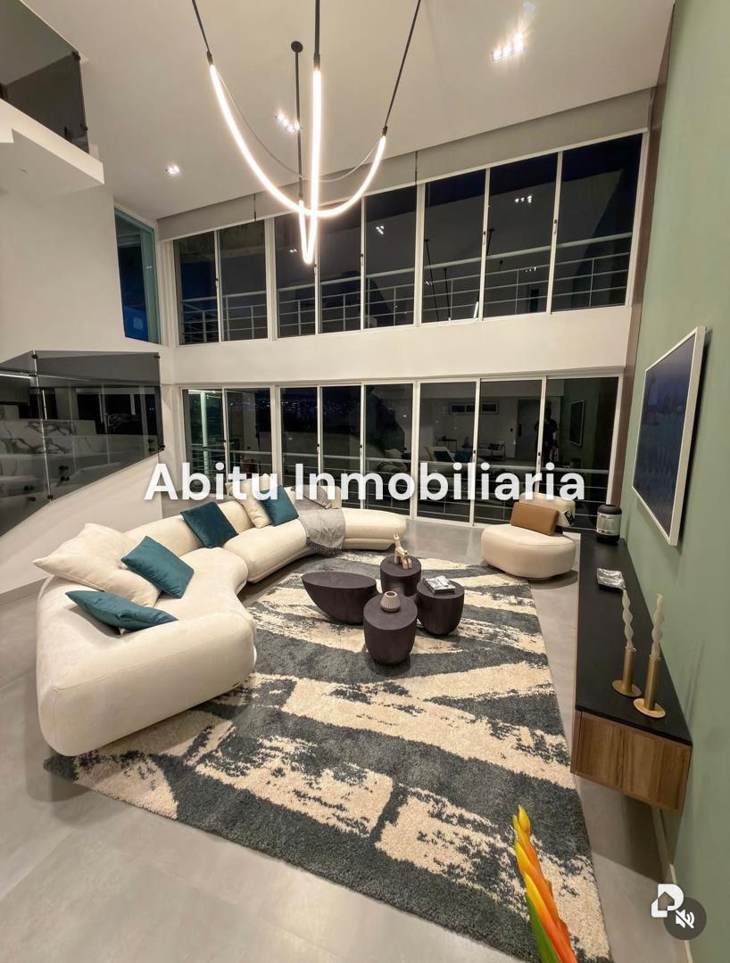 Apartamento en Lomas de Chuao, Caracas – 1