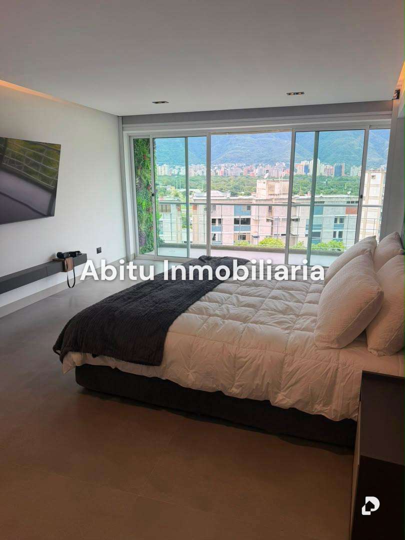 Apartamento en Lomas de Chuao, Caracas – 11
