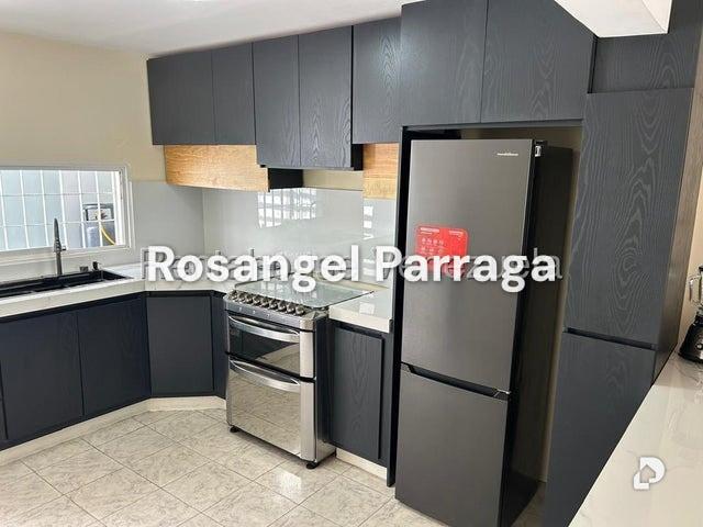 Townhouse en Flor Amarillo, Valencia – 5
