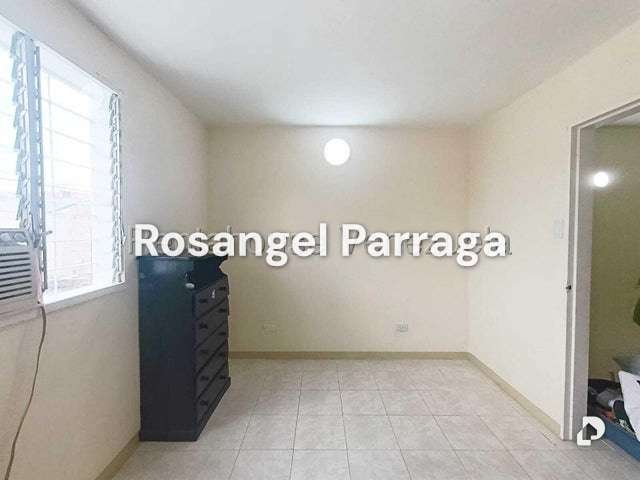 Townhouse en Flor Amarillo, Valencia – 10