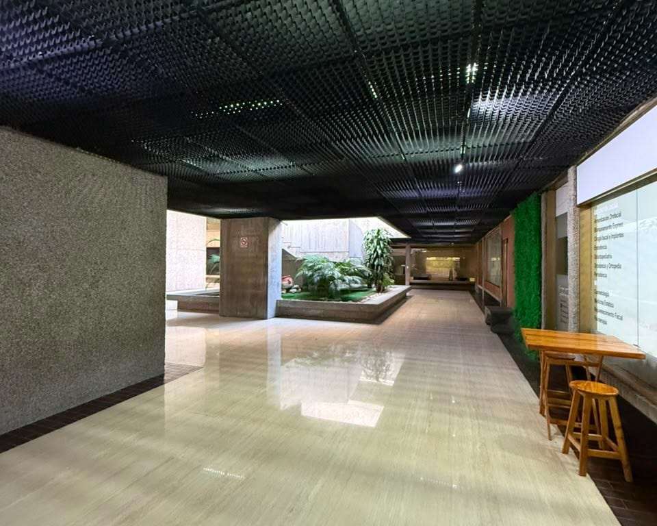 Local comercial en Las Mercedes, Caracas