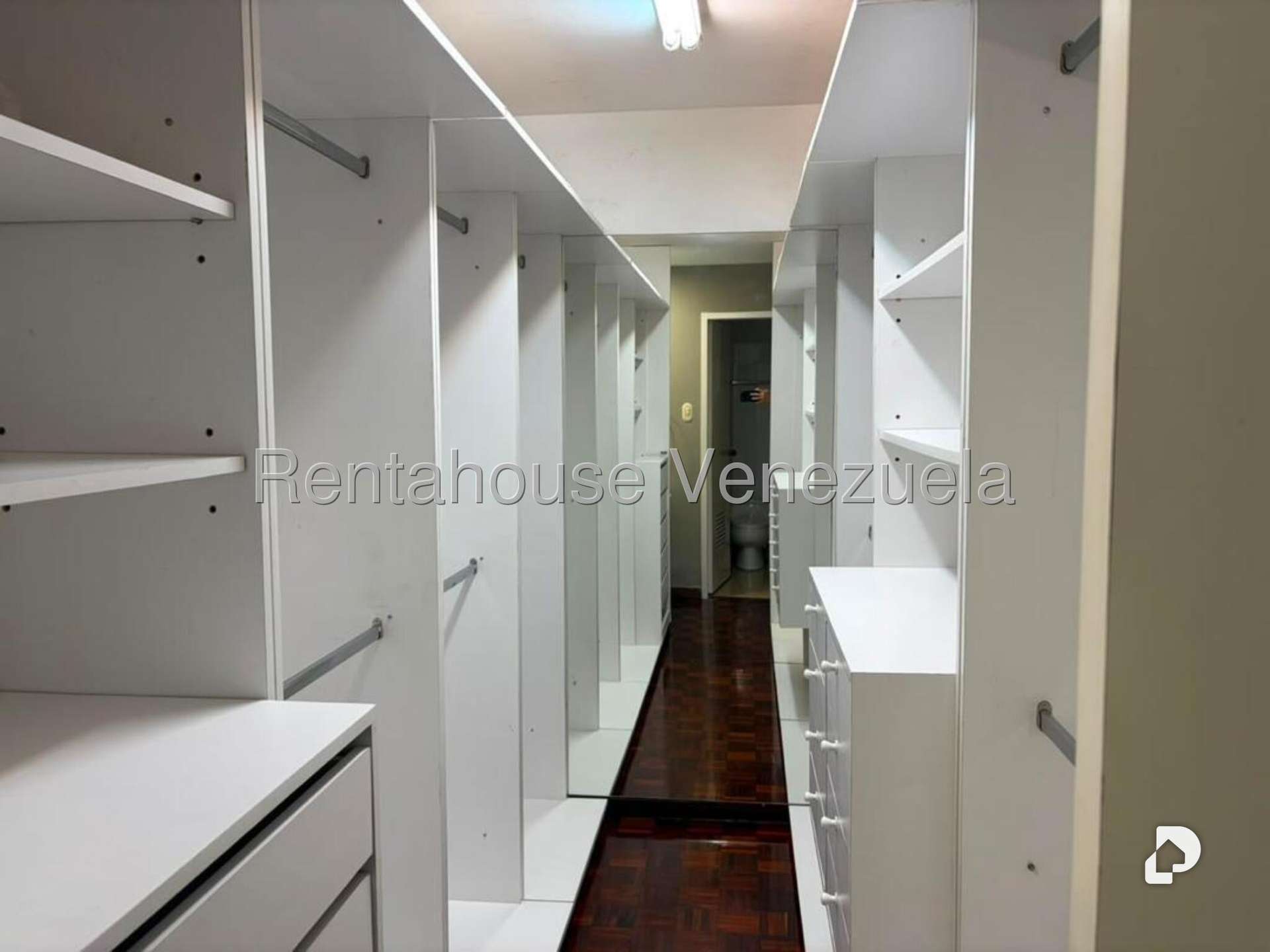 Apartamento en Boleíta Norte, Caracas – 11