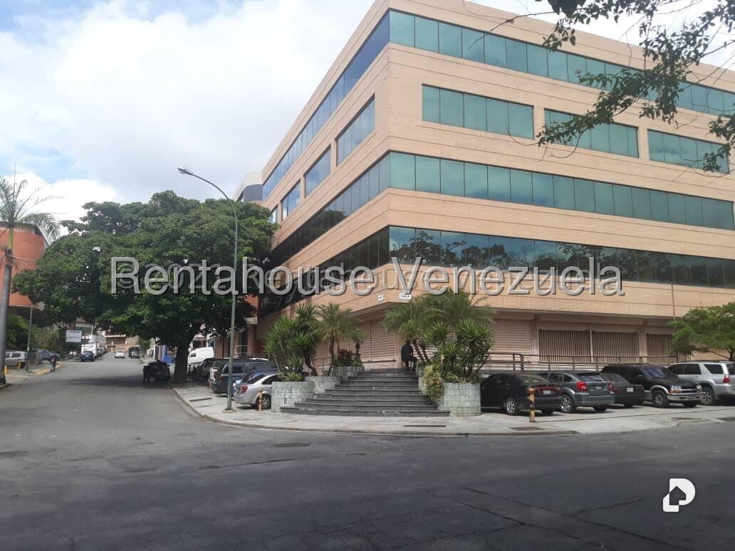 Edificio en La Urbina, Caracas – 1