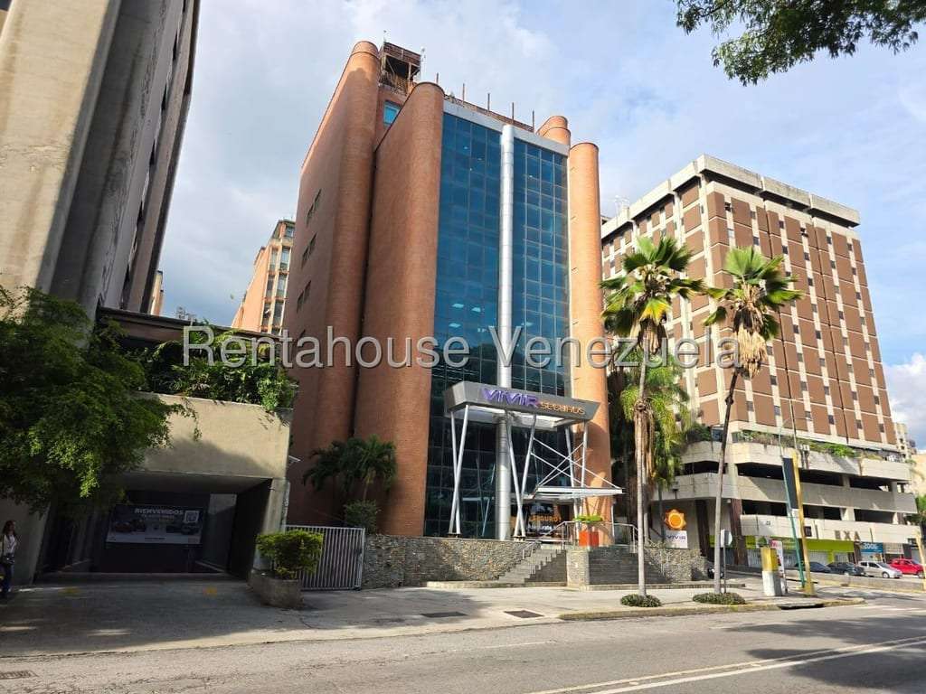 Office in El Rosal, Caracas - 1