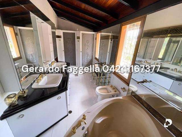 Casa en Prados Del Este, Caracas – 14