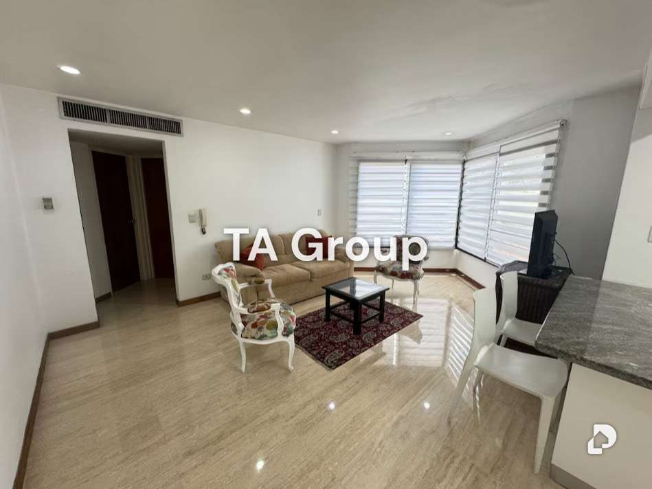 Apartamento en El Rosal, Caracas – 2