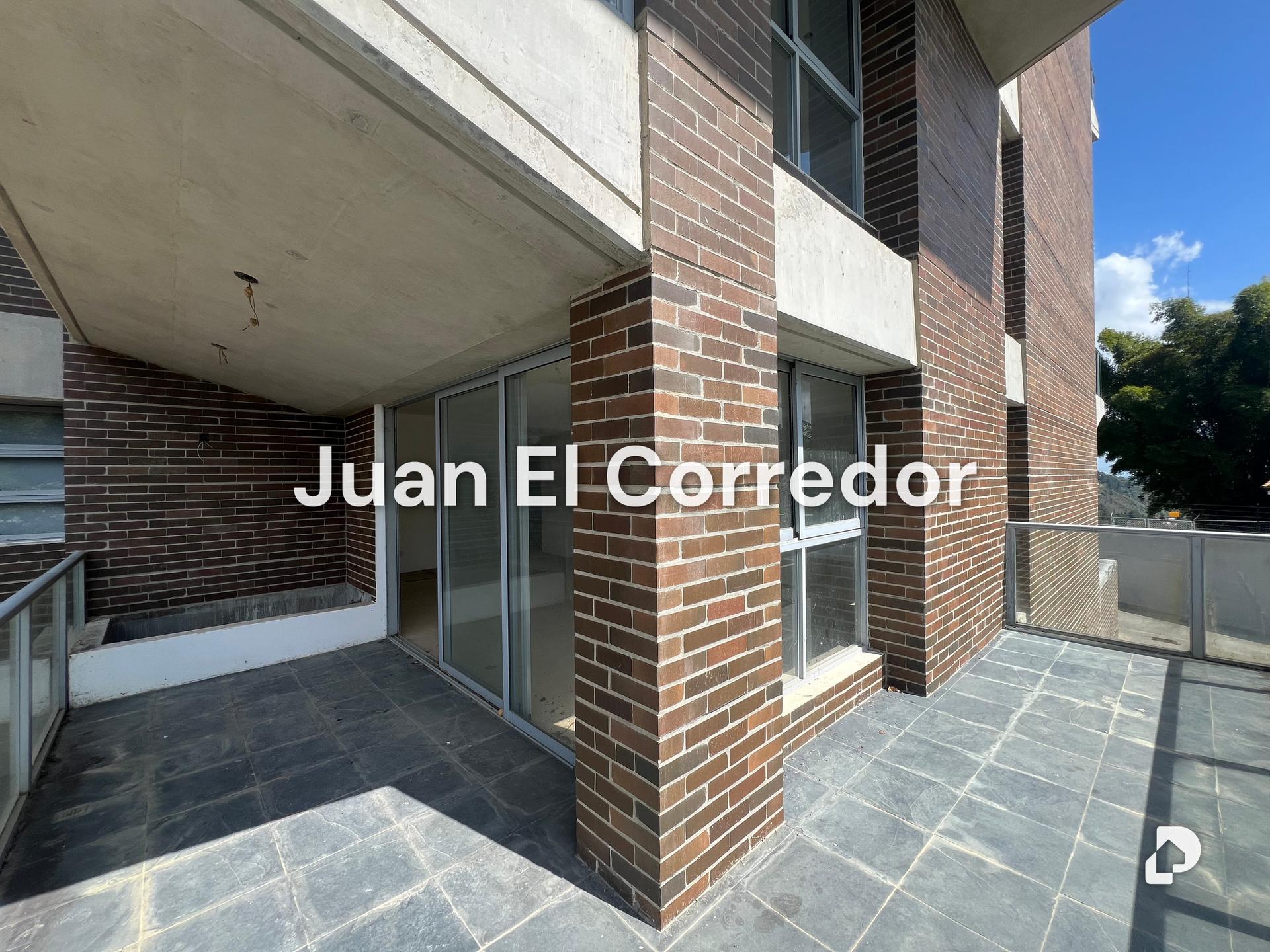 Apartamento en Alto Hatillo, Caracas – 4