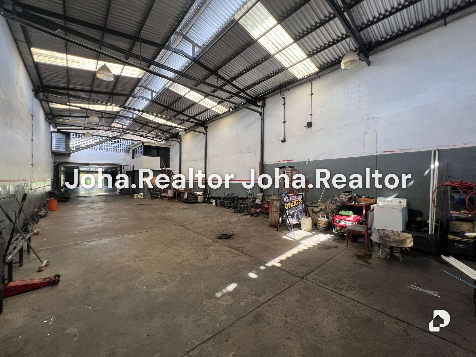 Local comercial en Agua Blanca, Valencia – 2