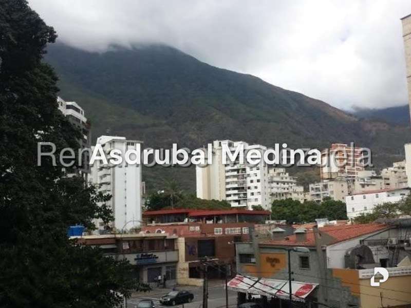 Apartamento en Los Palos Grandes, Caracas – 10
