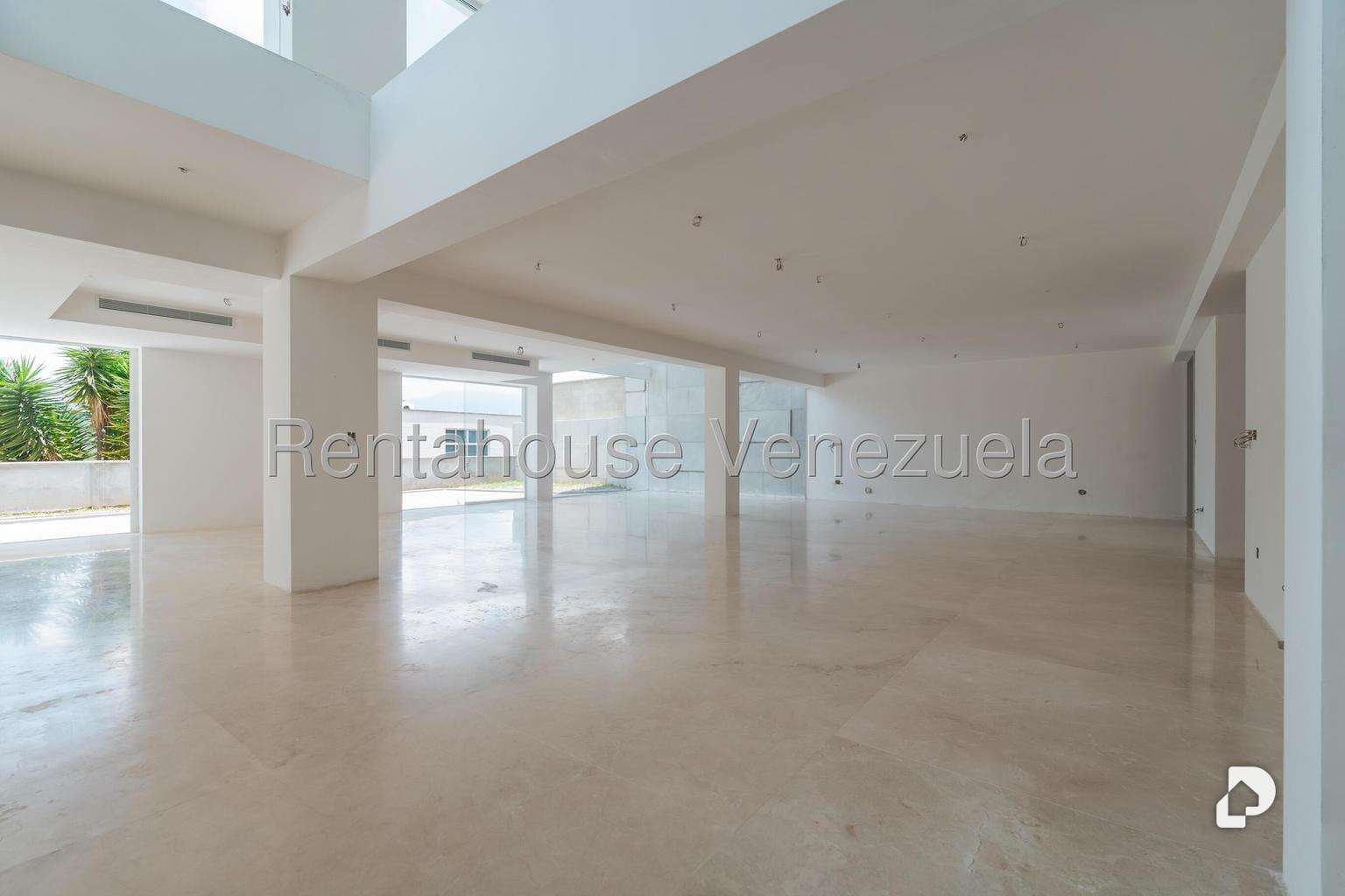 Casa en Los Naranjos (del Cafetal), Caracas – 22