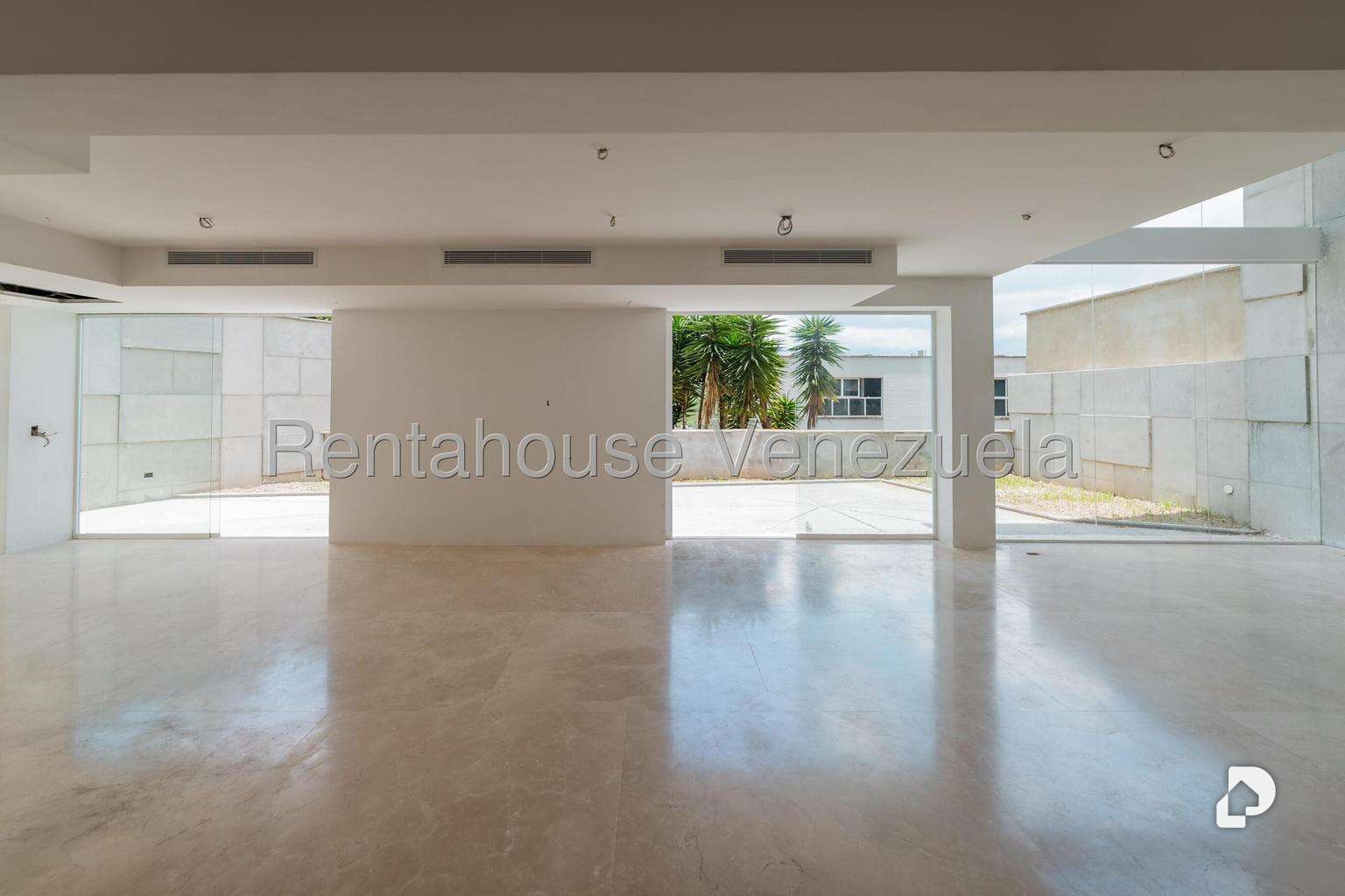 Casa en Los Naranjos (del Cafetal), Caracas – 26
