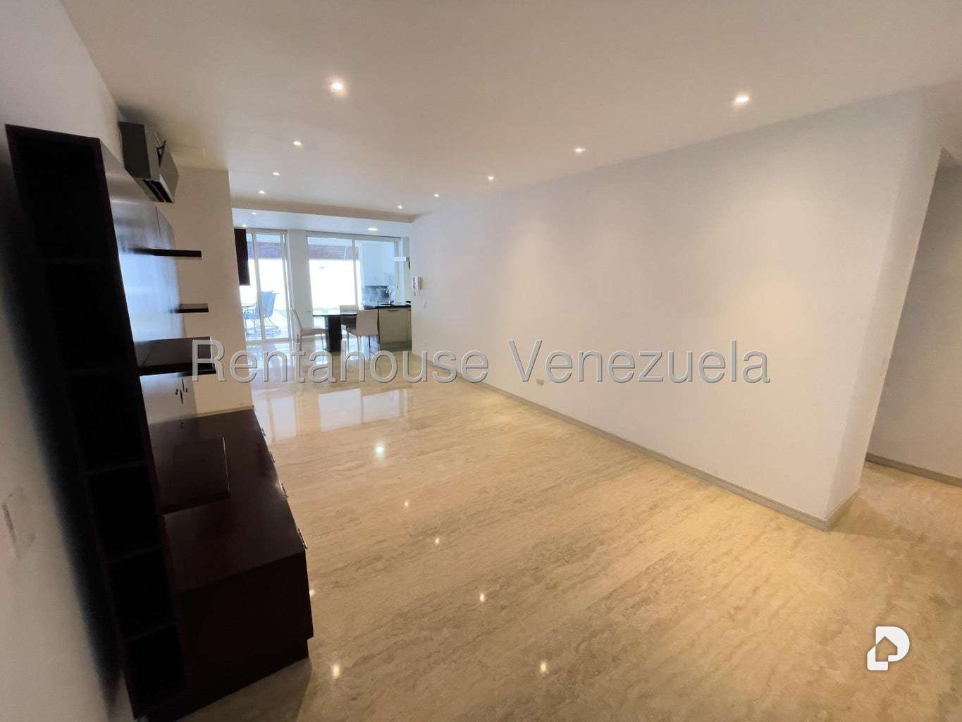 Casa en Santa Paula, Caracas – 8