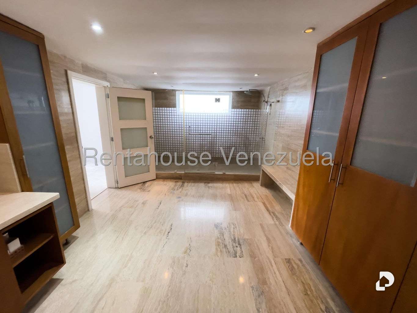 Casa en Santa Paula, Caracas – 42