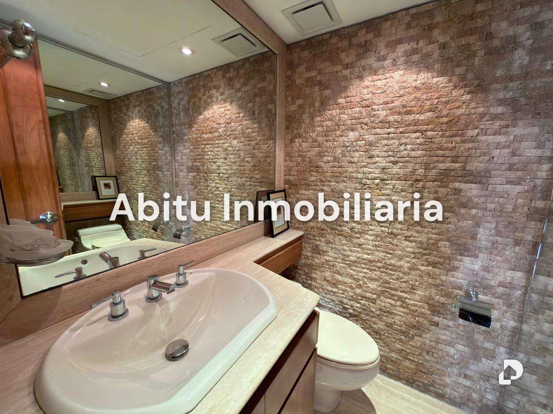 Apartment in Colinas de Valle Arriba, Caracas – 16