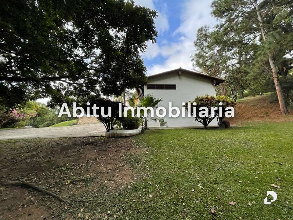 Casa en Los Chorros, Caracas – 12