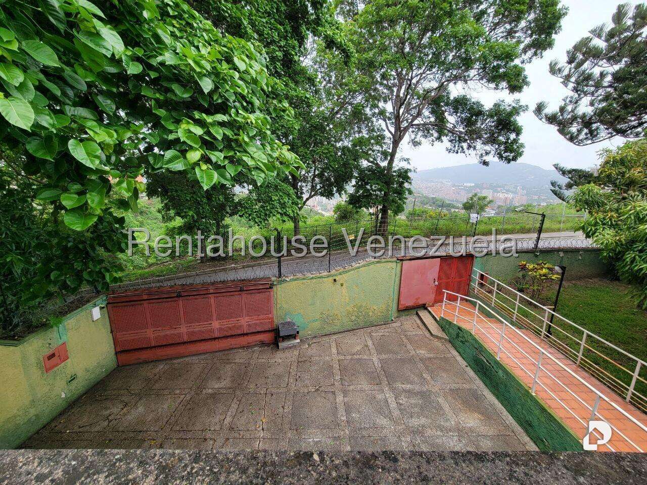 Casa en Colinas de Bello Monte, Caracas – 29
