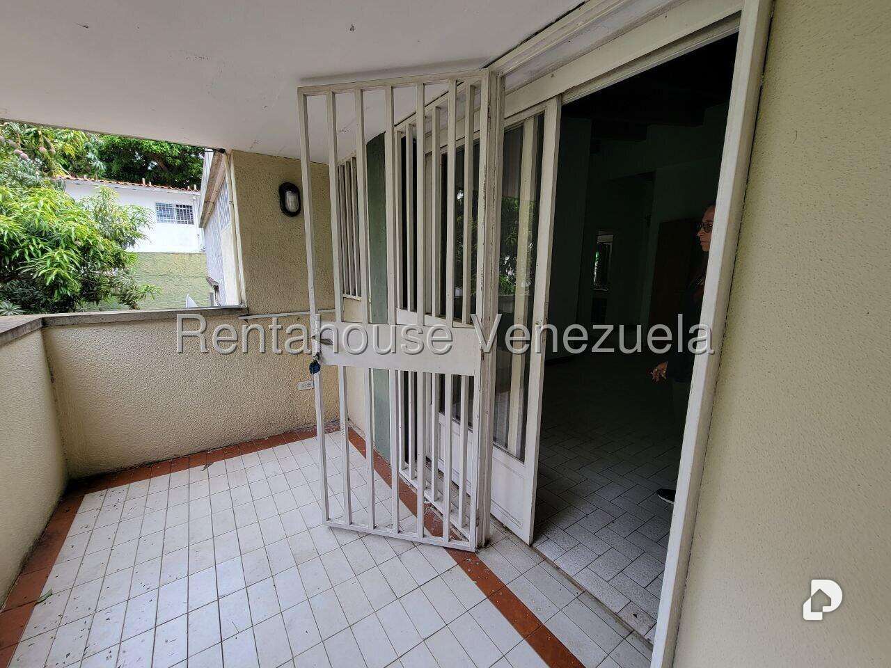 Casa en Colinas de Bello Monte, Caracas – 19