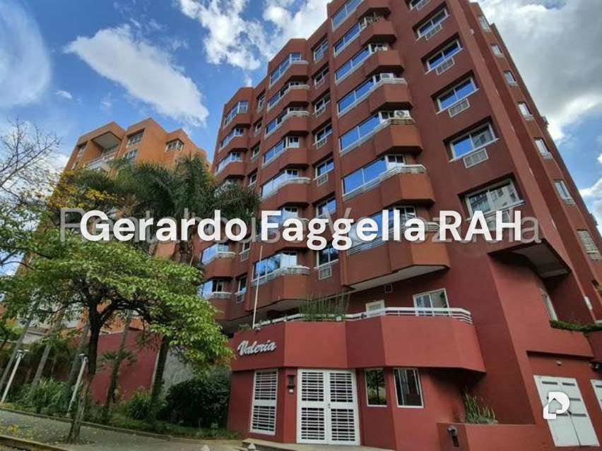 Apartamento en El Rosal, Caracas – 10