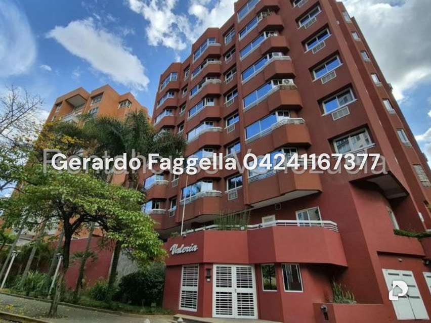 Apartamento en El Rosal, Caracas – 10