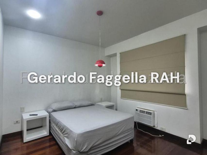 Apartamento en El Rosal, Caracas – 4