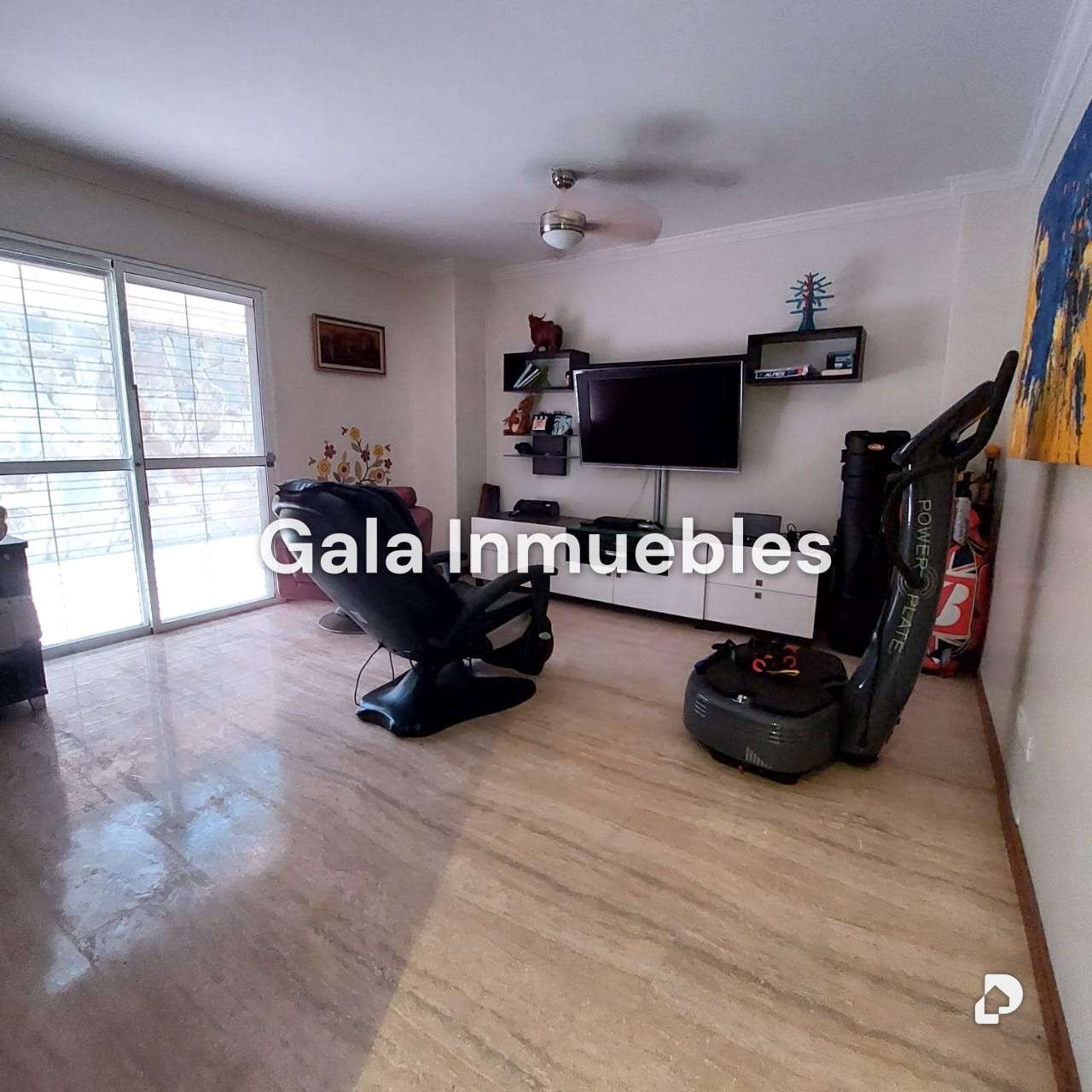 Casa en La Lagunita, Caracas – 8