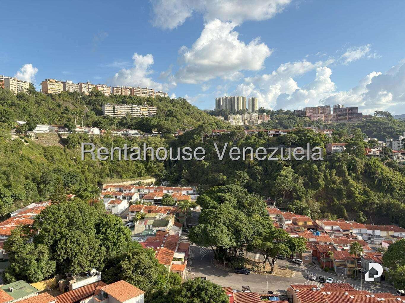 Apartment in Las Mesetas de Santa Rosa de Lima, Caracas – 12
