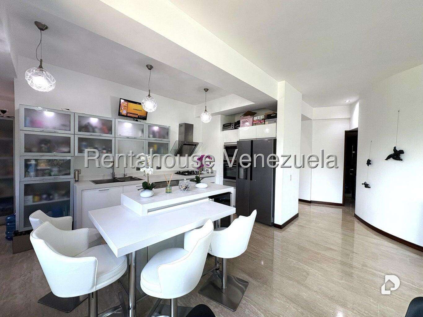 Apartment in Las Mesetas de Santa Rosa de Lima, Caracas – 6