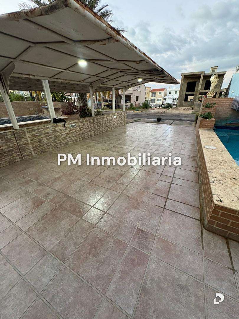 Casa en Puerto La Cruz – 15