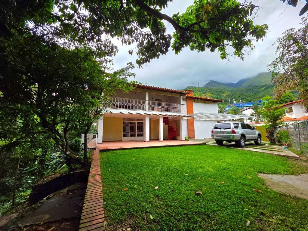 Casa en El Marqués, Caracas - 1
