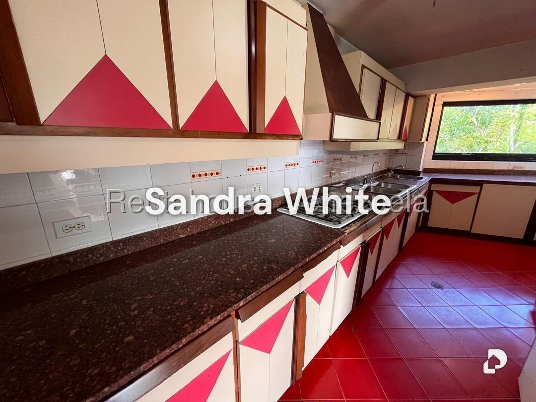Apartamento en Urbanizacion Miranda, Caracas – 5