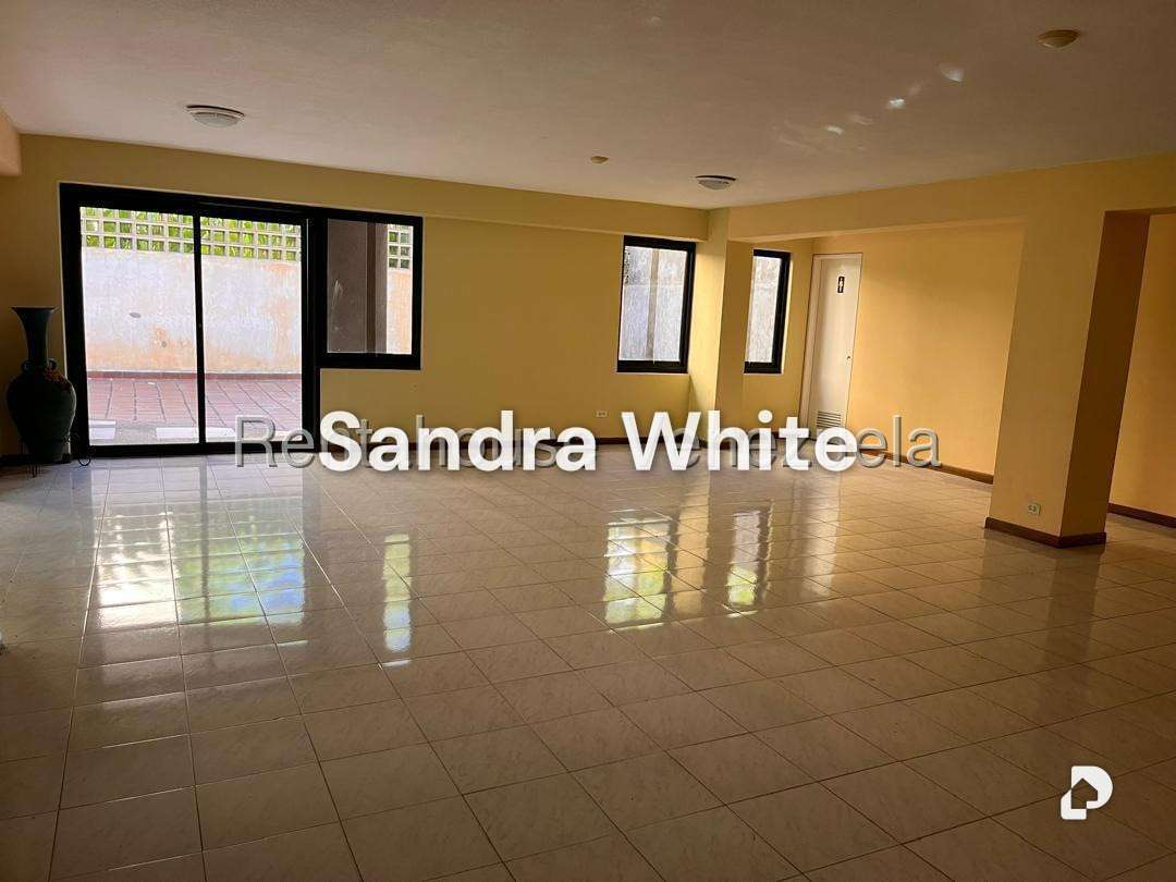 Apartamento en Urbanizacion Miranda, Caracas – 15