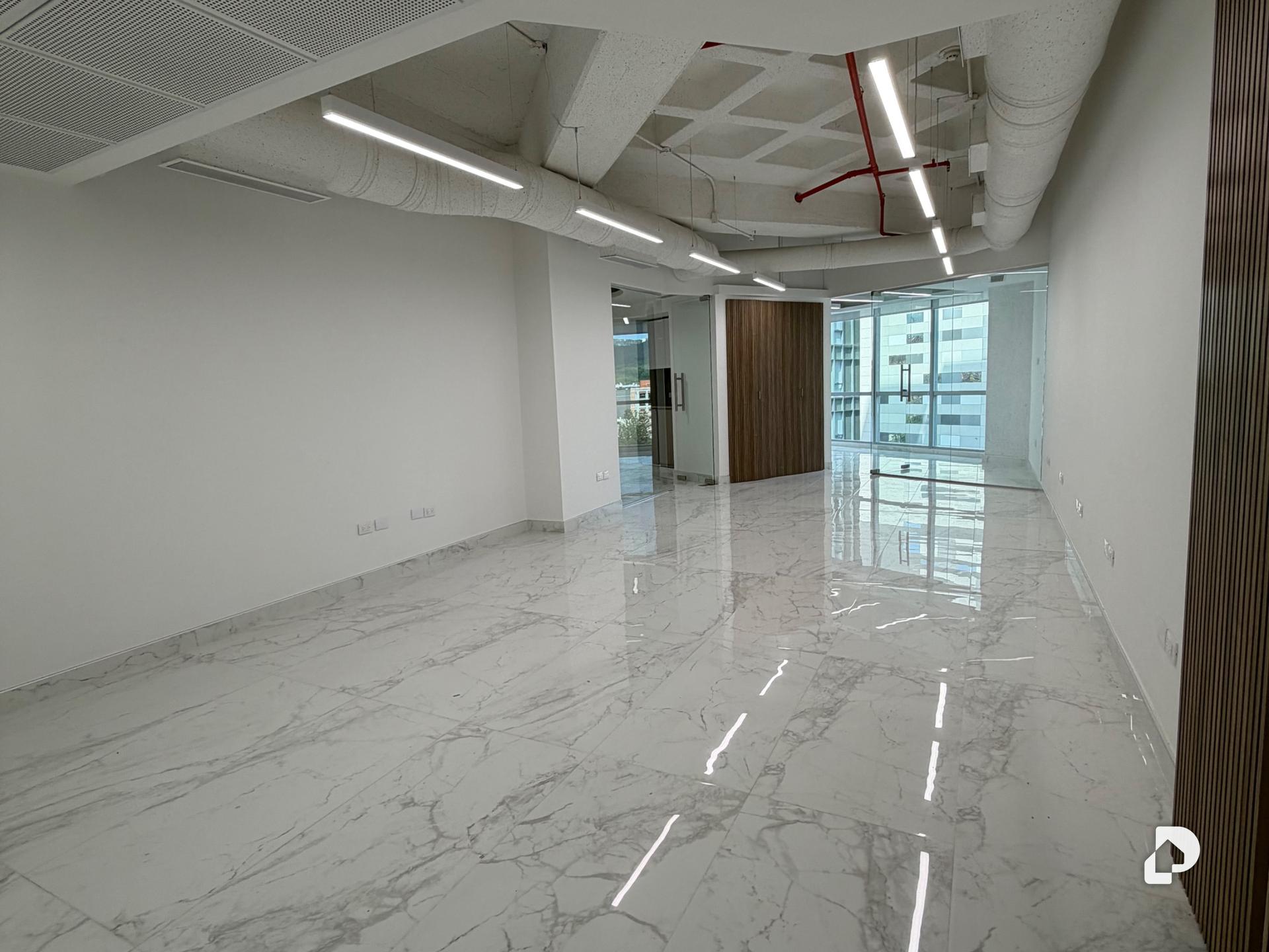 Oficina en Las Mercedes, Caracas – 2
