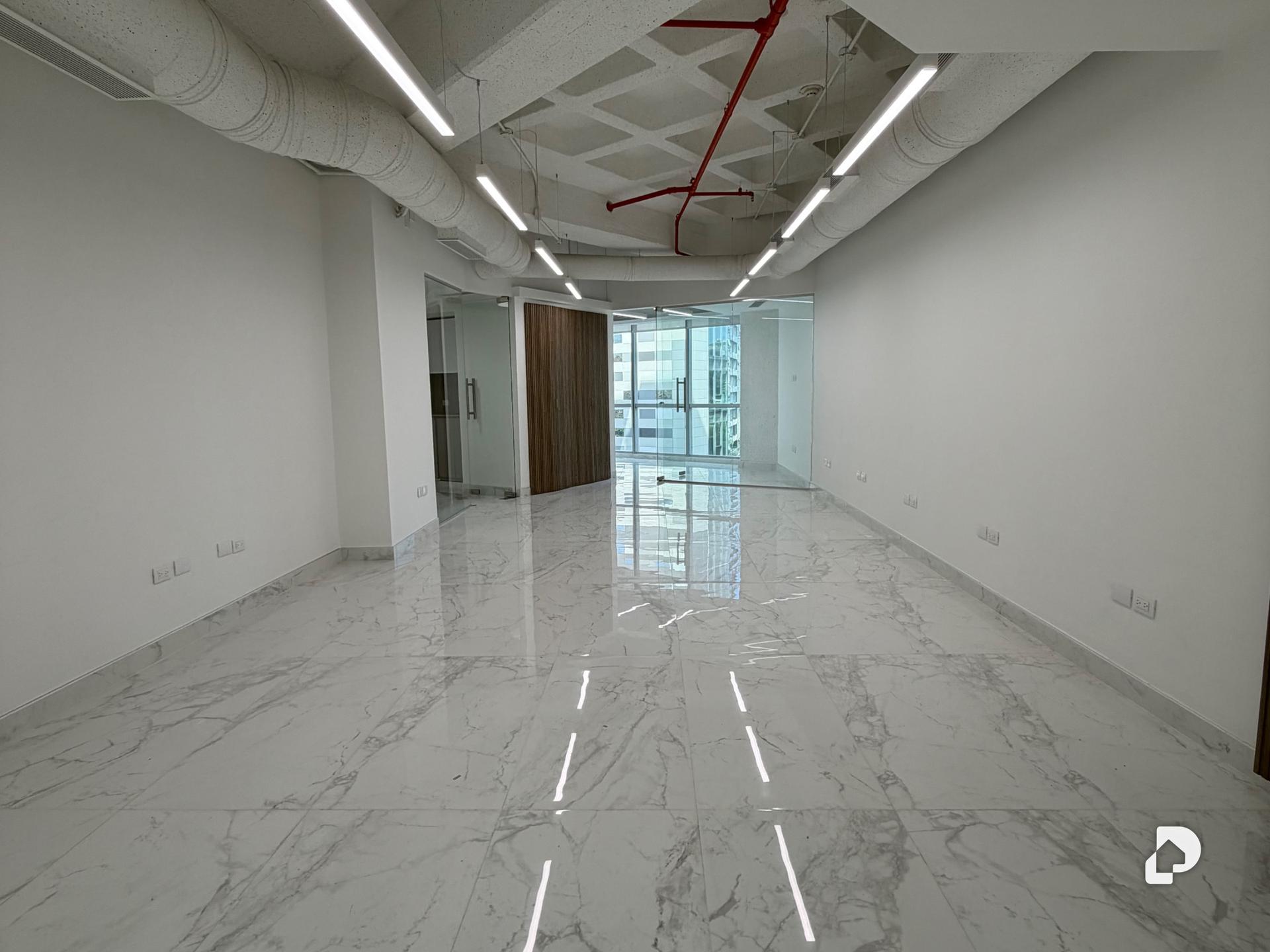 Oficina en Las Mercedes, Caracas – 3
