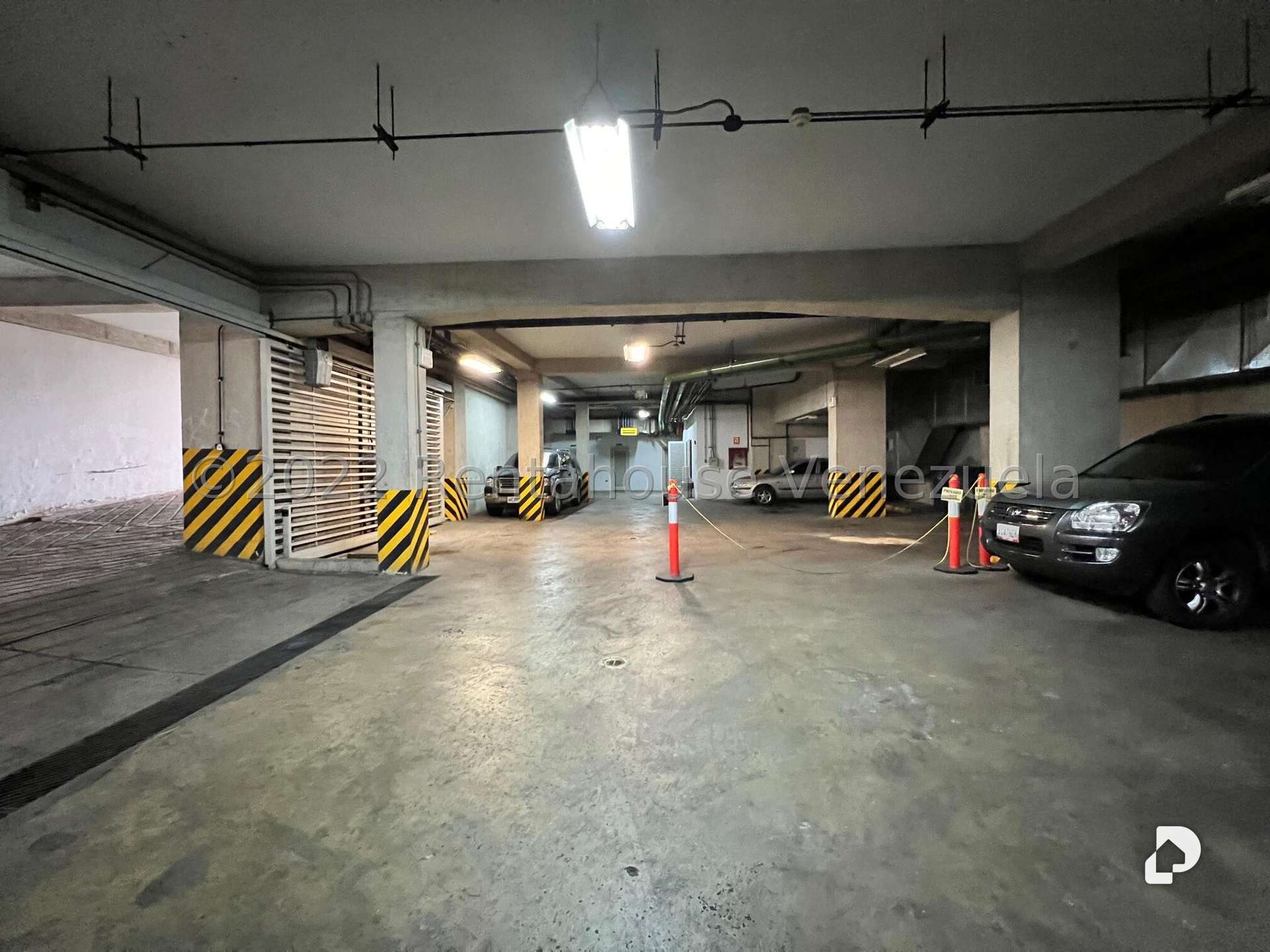 Edificio en Prado de María, Caracas – 11