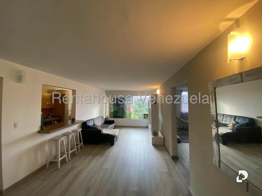 Apartamento en Colinas de La Tahona, Caracas – 2