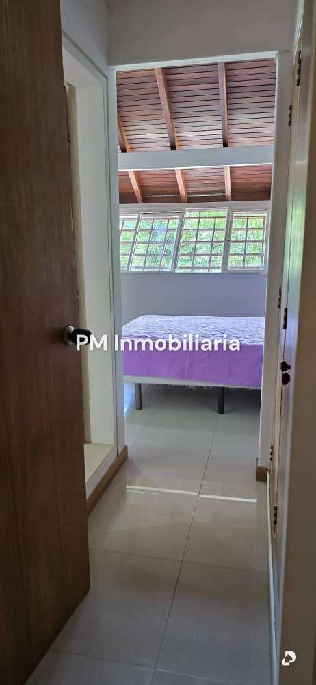 Casa en Colinas de Tamanaco, Caracas – 12